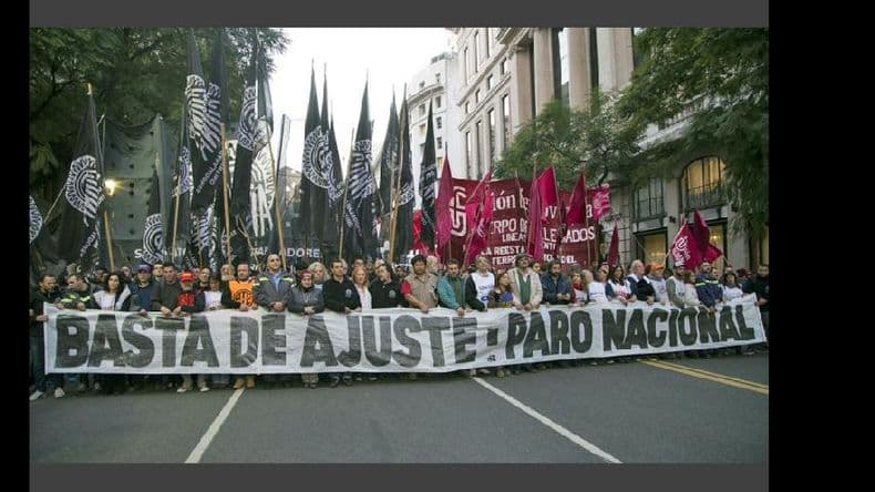 El sindicalismo de izquierda marchó con reclamos al Gobierno y a la CGT