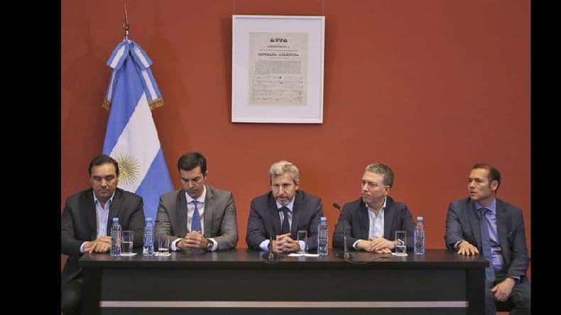 Macri recibió a gobernadores para cerrar negociaciones por el presupuesto 2019