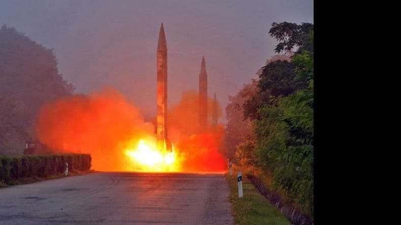 Un misil norcoreano cayó en aguas japonesas