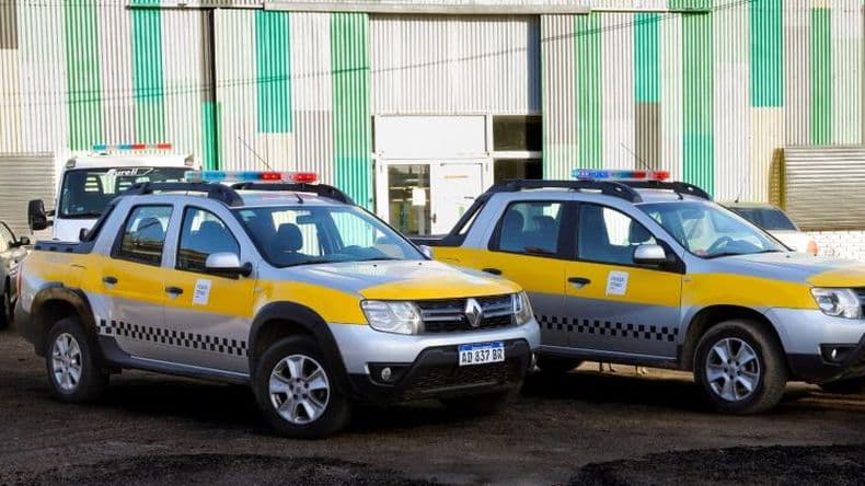 Nuevos móviles e indumentaria para los inspectores de tránsito