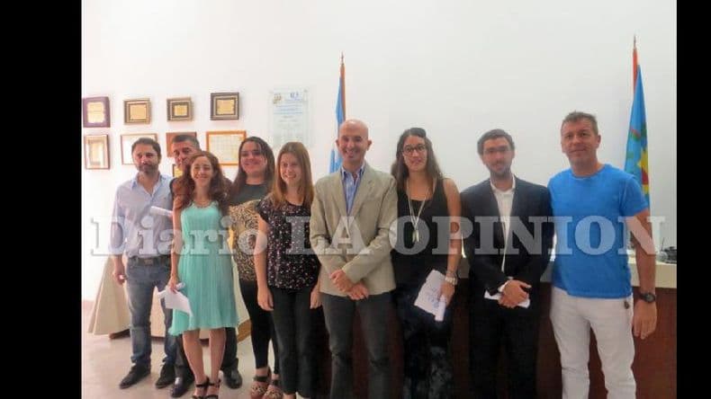 Laurens: “Es un placer recibir a los odontólogos en la profesión”