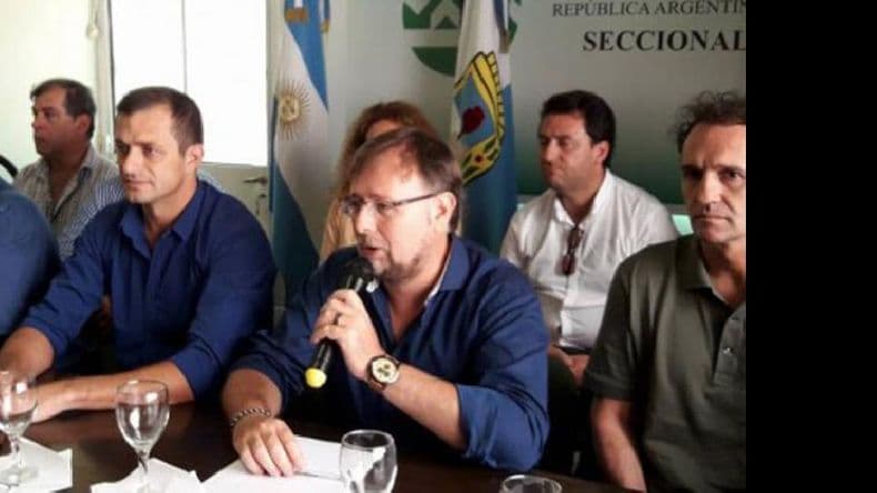 Un sector del peronismo bonaerense se reunión en Junín y pidió internas