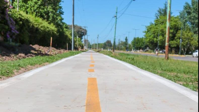 Obras en la bicisenda de avenida Pellegrini