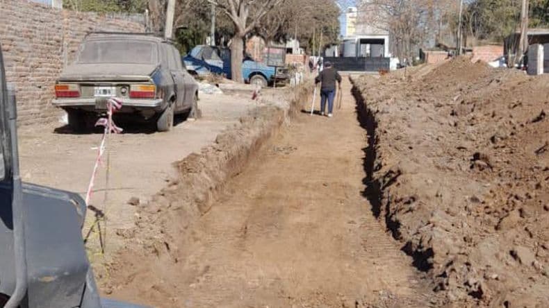 Llevan a cabo mejoras en varias zonas del barrio Kennedy