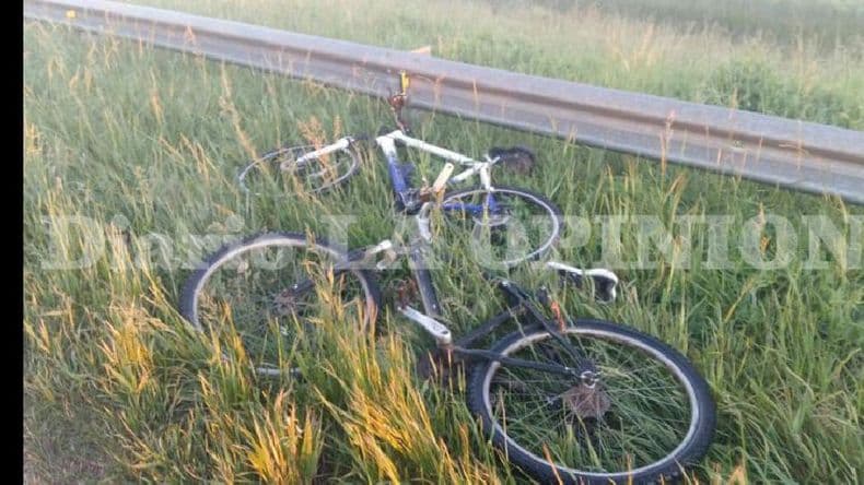 Falleció un ciclista tras ser embestido por un colectivo en la ruta Nº 8