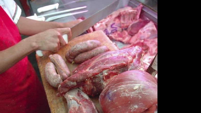 Los frigoríficos alertan que el precio de la carne causa “debilidad” en el consumo