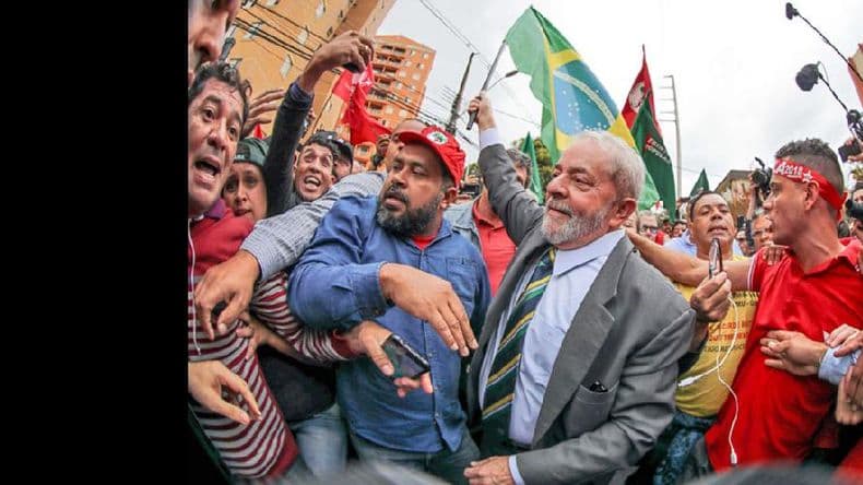 Lula da Silva fue interrogado durante cinco horas en un juicio que conmociona a Brasil