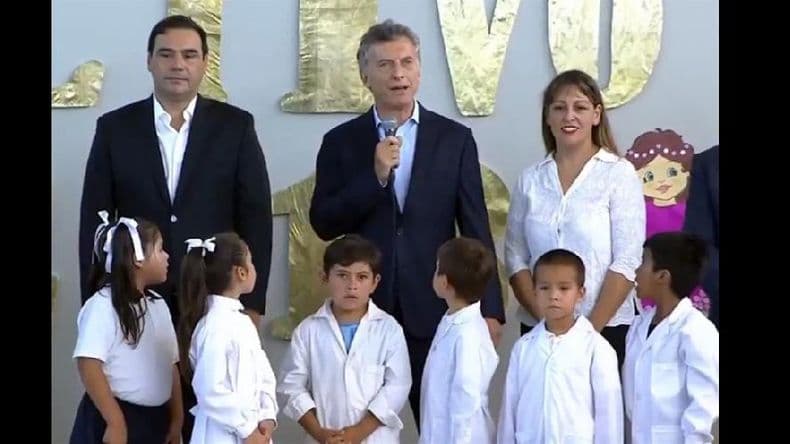 Macri inauguró el ciclo lectivo desde Corrientes
