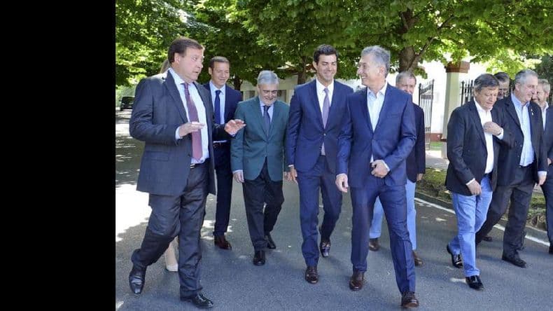 Pese al apoyo de gobernadores, sigue trabada la reforma electoral en el Senado