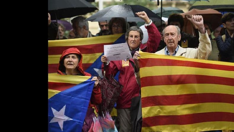 En Cataluña, los separatistas reafirman la organización del referéndum