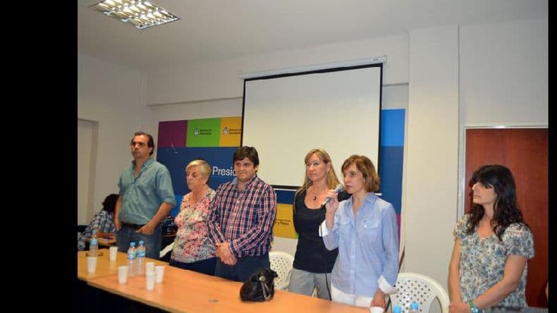 Entregaron ayer por la tarde los títulos de bachiller de adultos del Plan Fines 2