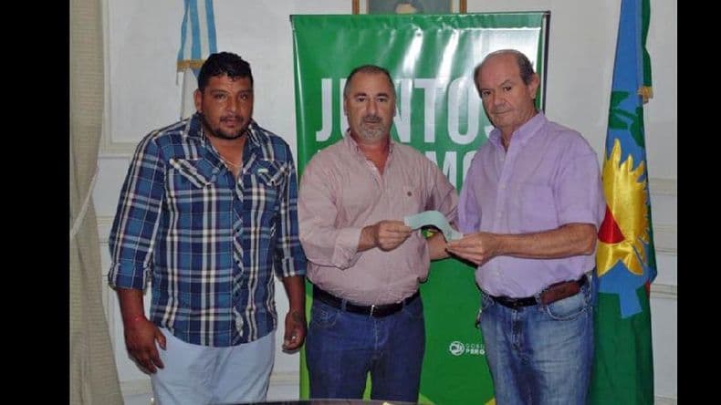 Entregaron un subsidio al Club José Hernández