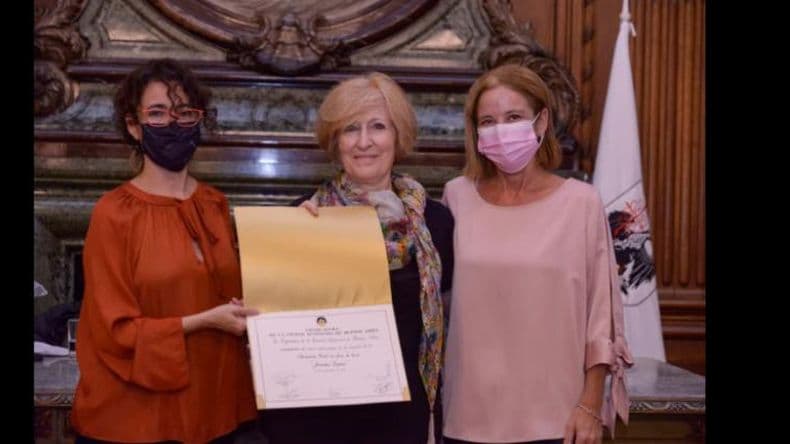 Juventus Lyrica, creación de Ana D'Anna, cumplió 24 años y fue distinguida