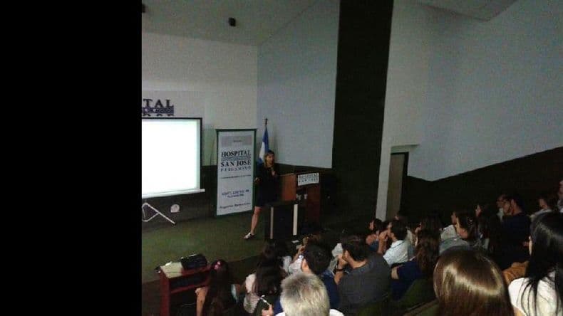 Una destacada especialista en diabetes y embarazo disertó en el Hospital