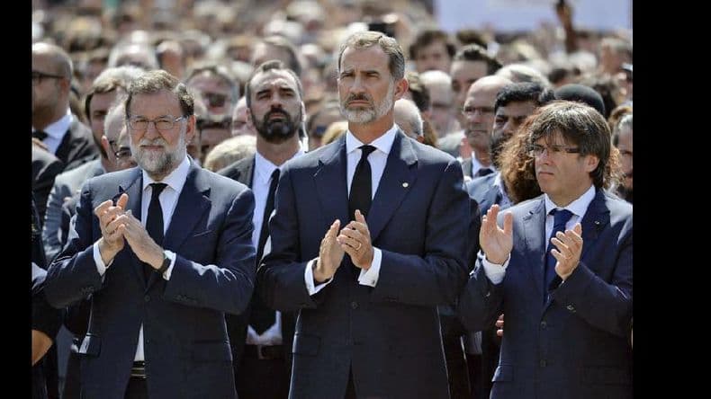 La policía cree que una célula de 12 personas participó en los atentados en España