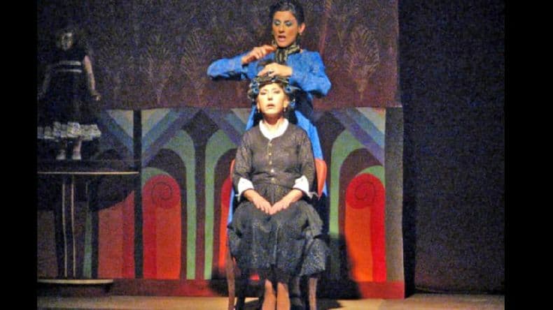 La puesta rosarina “Humo de somnolencia” se presenta hoy en Habemus Theatrum