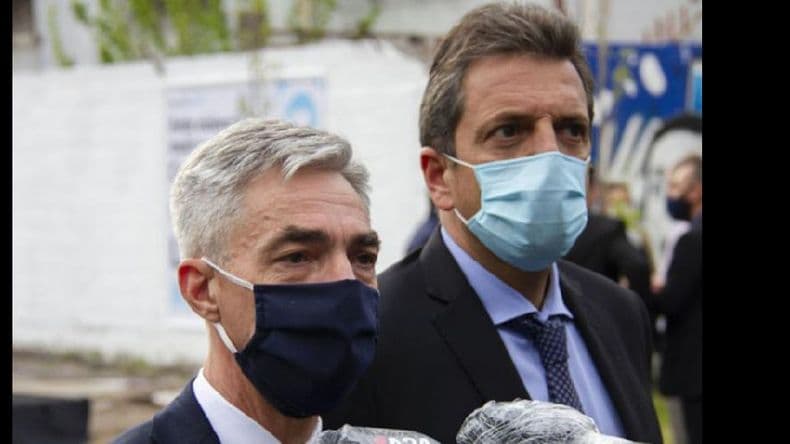Massa, Meoni y Arroyo en la inauguración del tren de Desarrollo Social y Sanitario