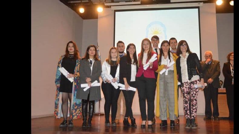 Más de 30 estudiantes de la Universidad del Noroeste recibieron sus diplomas