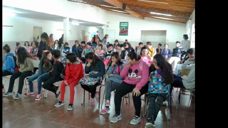 Alumnos de la ESB Nº 12 participaron de un taller sobre masculinidades
