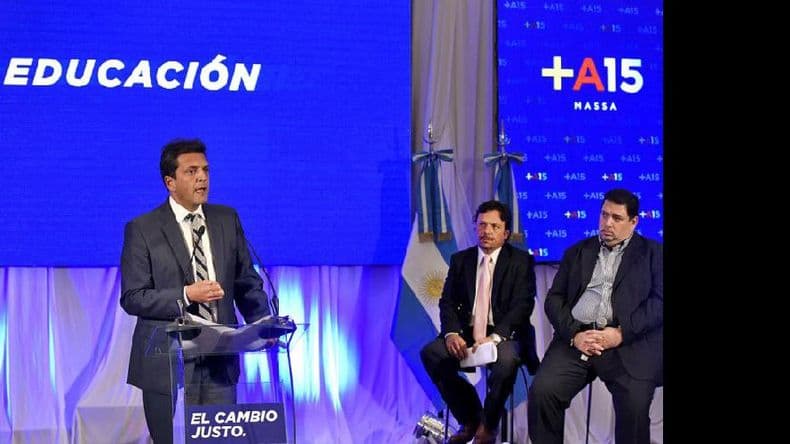 Massa apuntó contra los gremios docentes