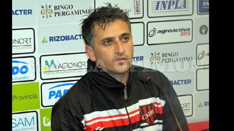 San José se reunió con Mauricio Levato parar ofrecerle el puesto de entrenador