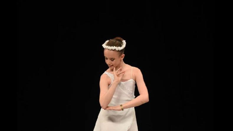 Otro logro de Jazmín: fue elegida para el Youth America Grand Prix