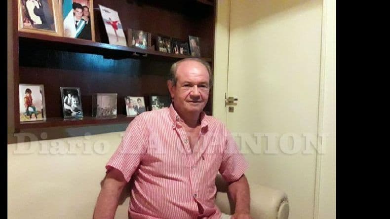 Miguel Albana: un hombre que encontró en la peluquería su oficio y en su familia, el pilar