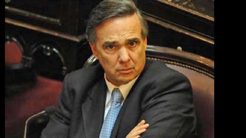 Pichetto acusó a Peña de ser “una usina” de críticas al peronismo