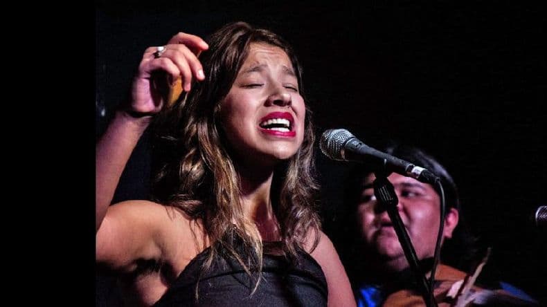 La Peña “La encendida” con artistas nacionales