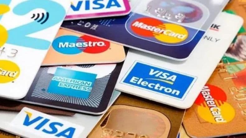 Bancos: ¿Qué hay que hacer frente a los débitos dobles en las tarjetas?