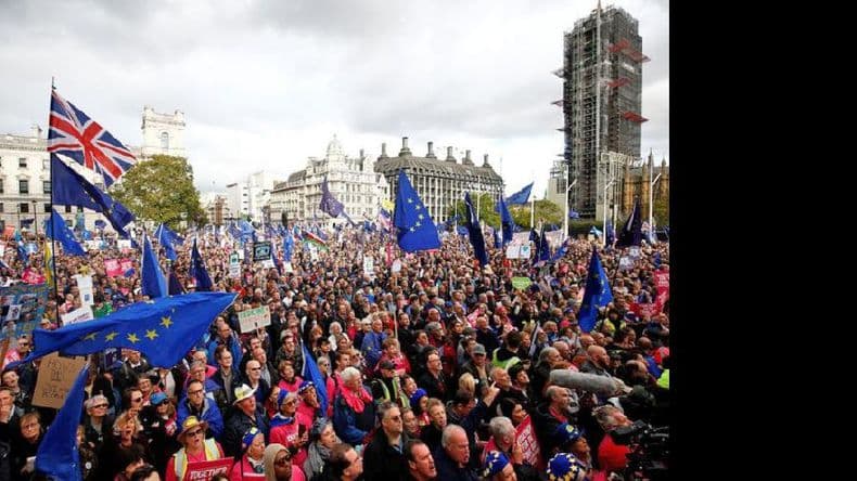 Brexit: cientos de miles de personas marcharon para pedir un nuevo referendo