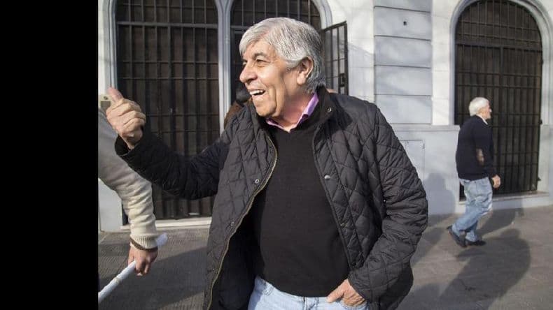 Moyano: “Cuando te aplauden los de afuera es porque estás jodiendo a los de adentro”