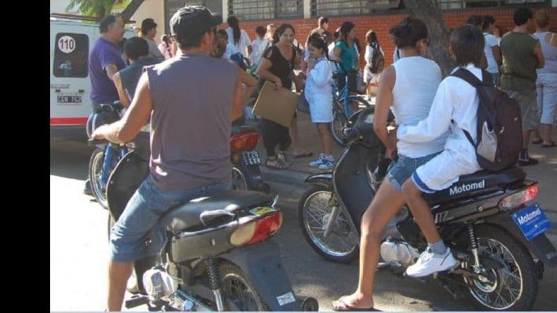 Secuestran unas 20 motos por día por falta de casco y documentos