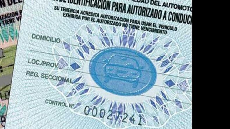 La Tarjeta Azul, un documento obligatorio en el momento de conducir vehículos prestados