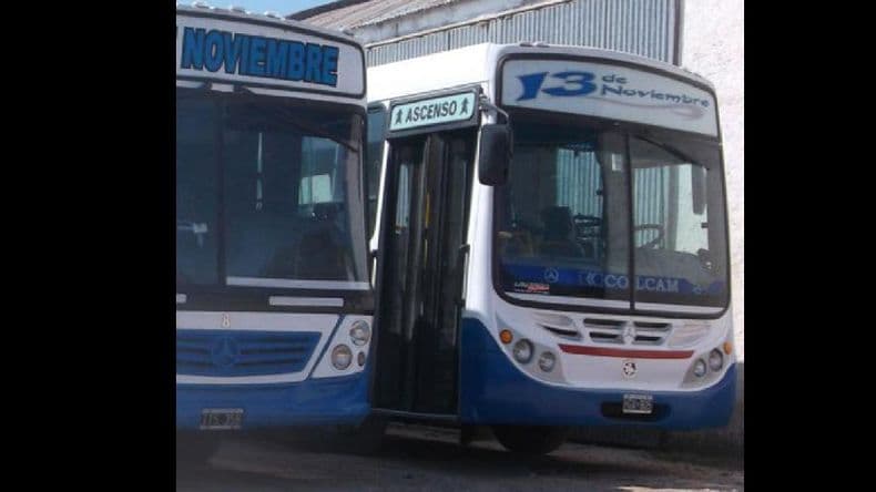 Solamente La Nueva Perla lleva a cabo los servicios interurbanos de transporte