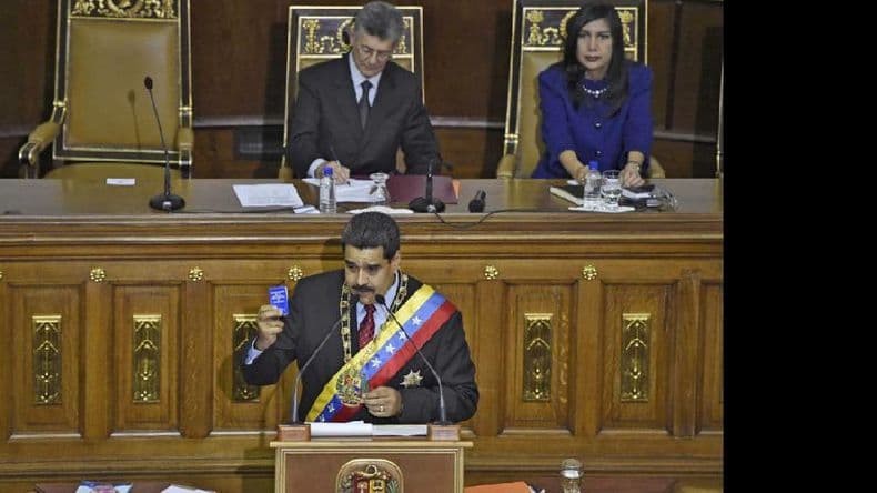 Maduro compareció ante el Parlamento dominado por la oposición