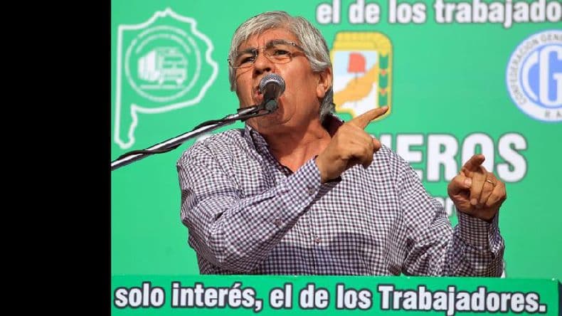 Moyano reclamó el 35% de aumento en un paro con alto acatamiento