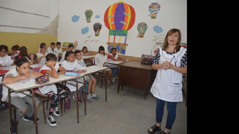Confirmado: los distritos en Fase 5 empezarán las clases durante agosto