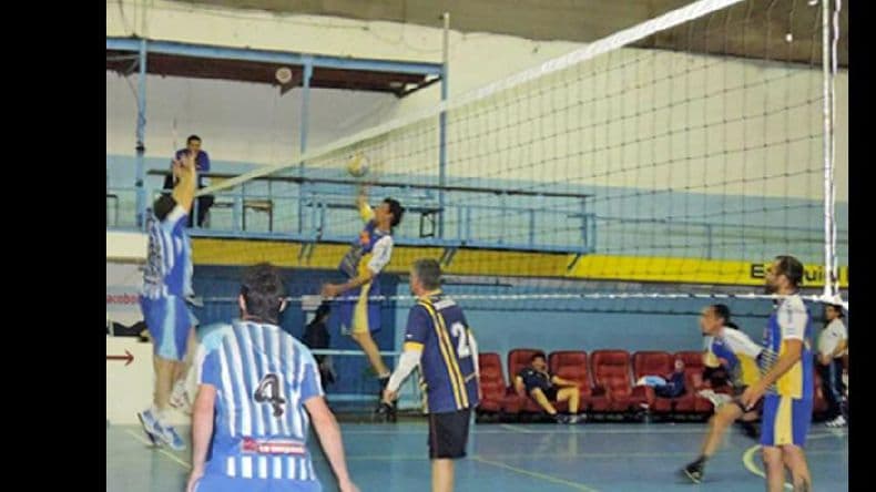 Sigue la disputa de otra fecha del voleibol local