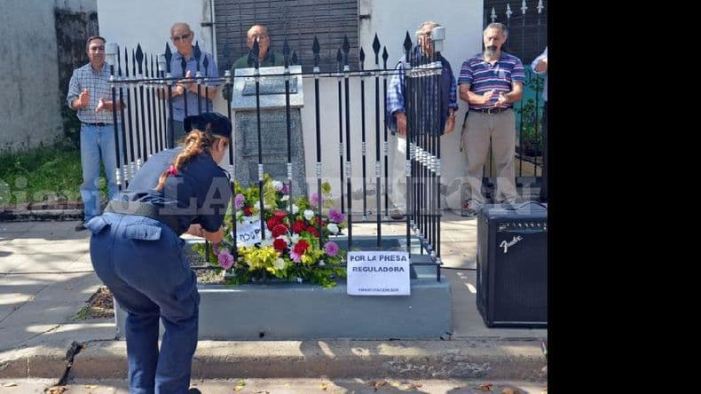 Homenajes, reflexiones y balance de obras a 21 años de la inundación