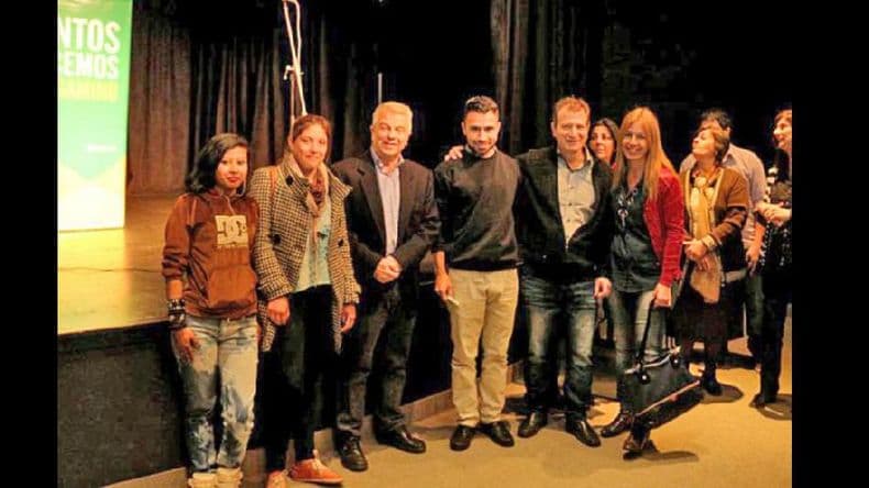 Omar Pacini entregó el Fondo Cultural a Escuelas