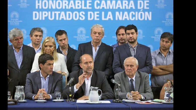 El socialismo admitió “desprolijidades” en el escrutinio en Santa Fe