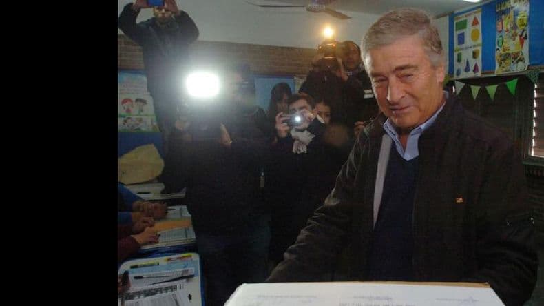 Aguad puso en duda la continuidad de la Ley de Medios y Sabbatella le respondió