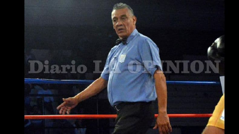 Oscar Argüello, en una pelea por el título latino superligero del CMB