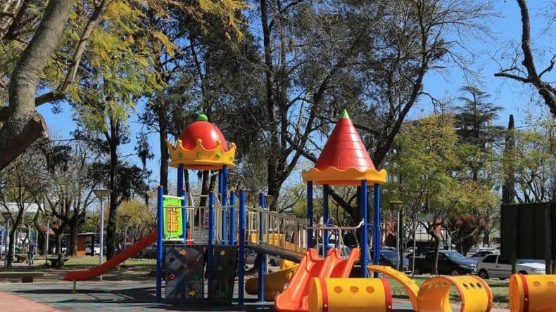 Dos plazas unidas y más seguras para que los pergaminenses las disfruten a pleno