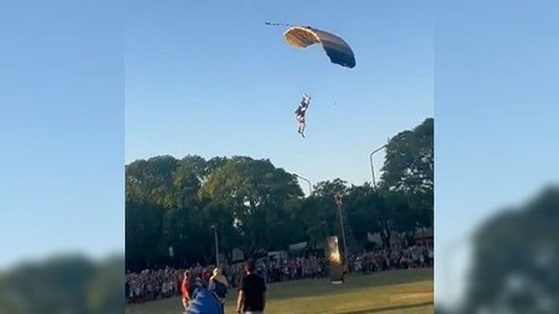 Evoluciona favorablemente el paracaidista accidentado durante el arribo de los Reyes Magos en Parque Belgrano