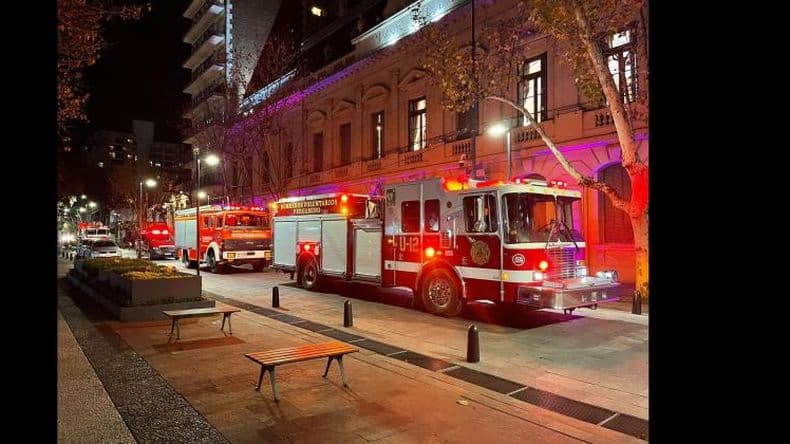 Bomberos Voluntarios se reunieron con concejales y el martes los recibirá Martínez