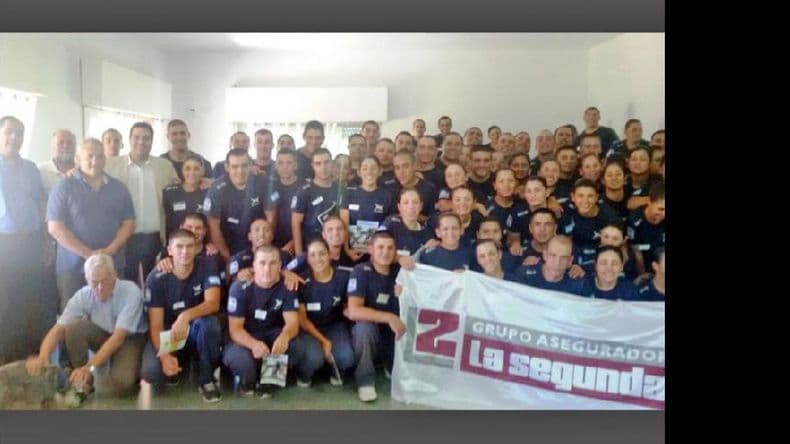 Capacitación a cadetes por el Grupo Asegurador La Segunda