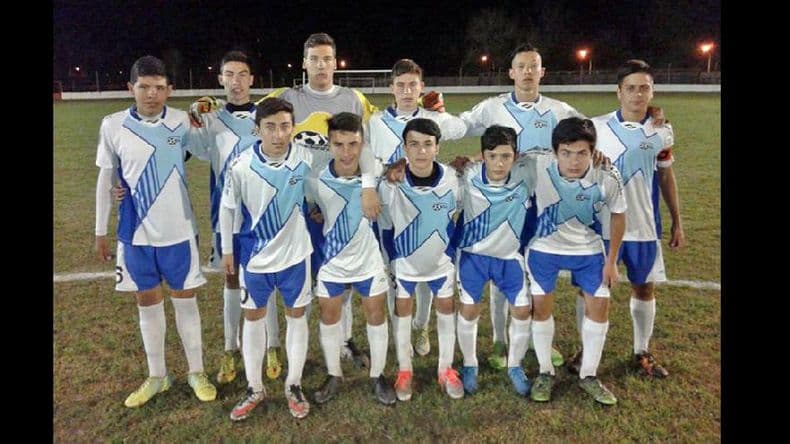 La Sub 15, que logró clasificarse, arrancó ganando en la Fase Final