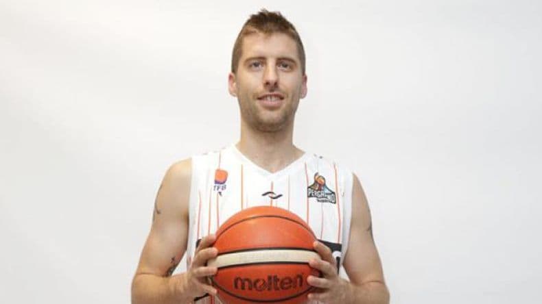 Andrés Boni anunció el final de su carrera como basquetbolista